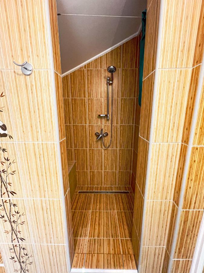 Pine&Chill2 Apartments บาลาโตนัลมาดี ภายนอก รูปภาพ